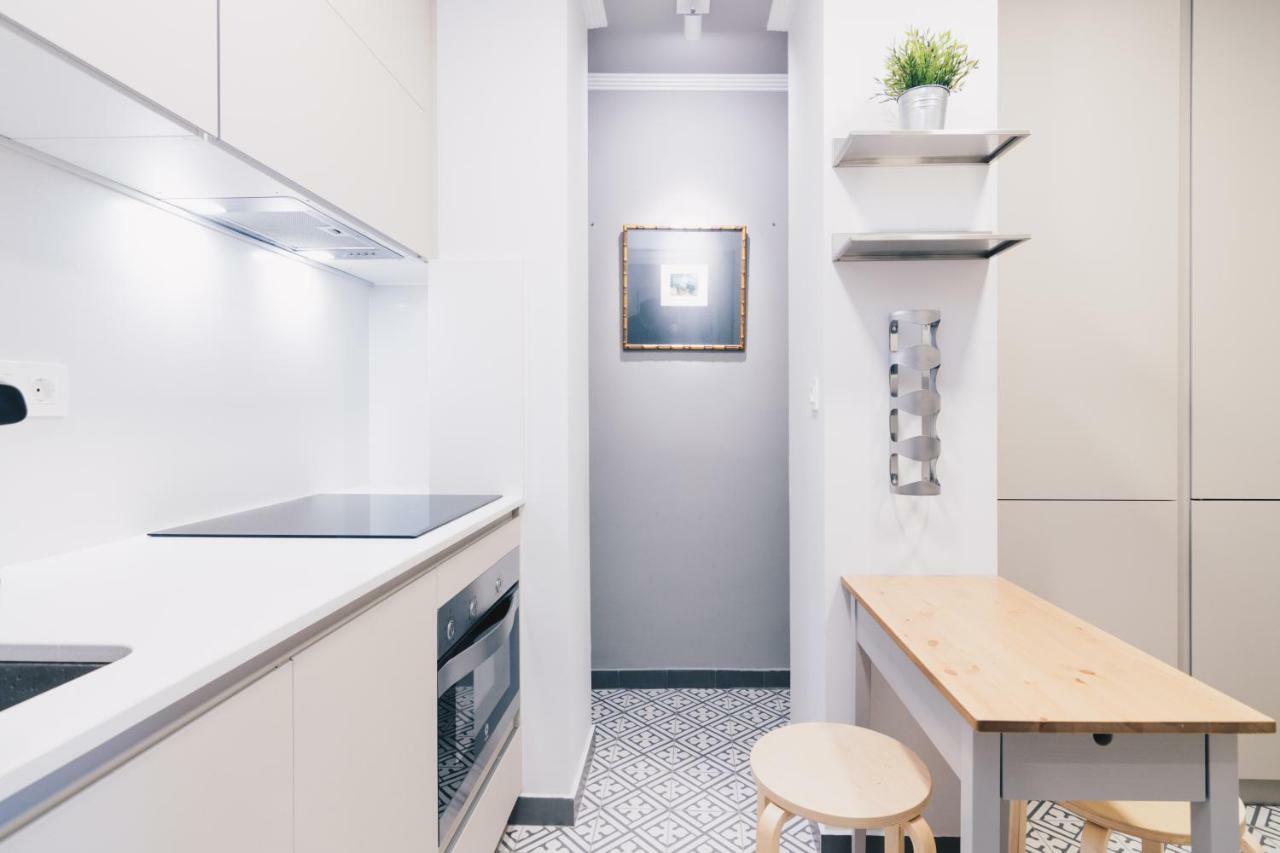 Gran Via Apartment By People Rentals Bilbao Exteriör bild